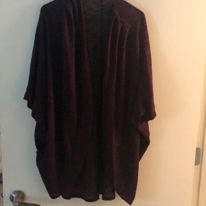 Burgundy short sleeve long sweater